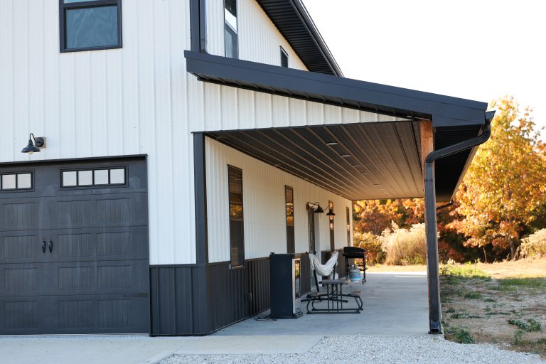 Nice barn walls. Ag panel metal.